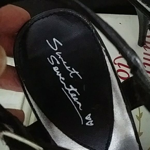 Pretty Black Sandals by Sweet Seventeen - Picture 4 of 7